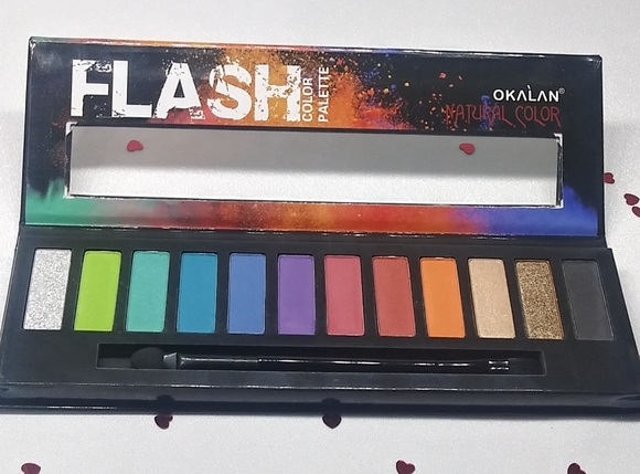 FLASH COLOR PALETTE OKALAN yeshadow palette - Picture 5 of 5